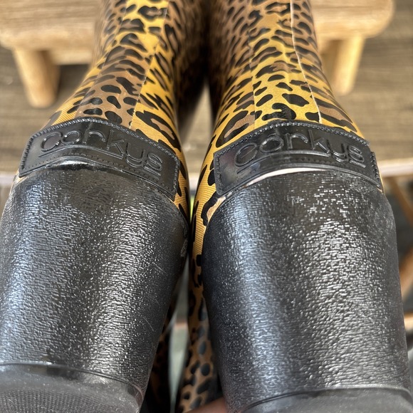 Corkys Women's Western Cowboy Rain Boots Size 5 Leopard Print - Picture 11 of 12